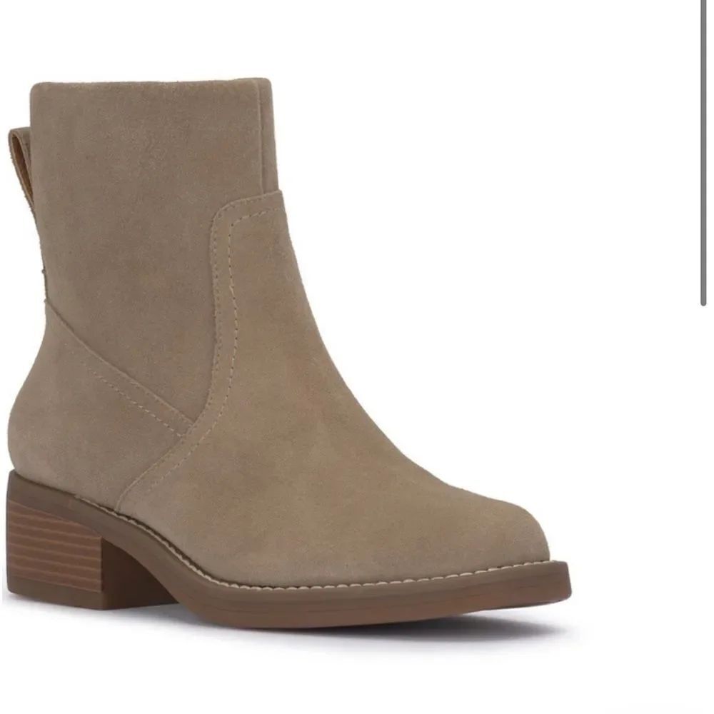 Lucky Brand Kasey Ankle Boots. Size 7 1/2